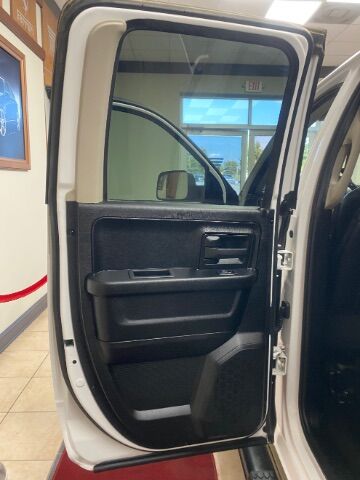 2022 Ram 1500 Classic Tradesman Quad Cab 4x4 6&apos;4 Box Charlotte NC