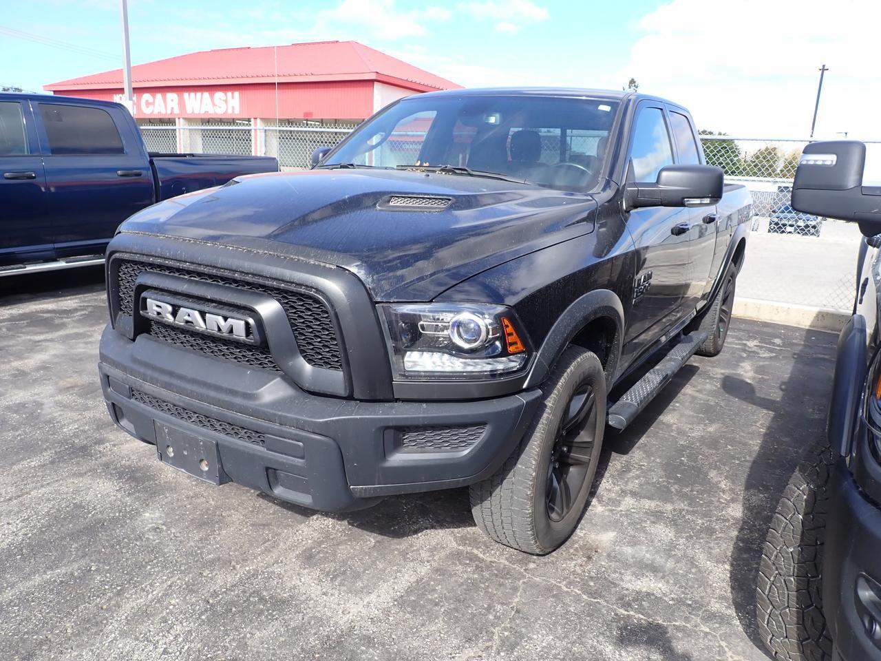 2022 Ram 1500 Classic Warlock 4WD QUAD CAB 6&apos;4&quot; BOX Listowel ON