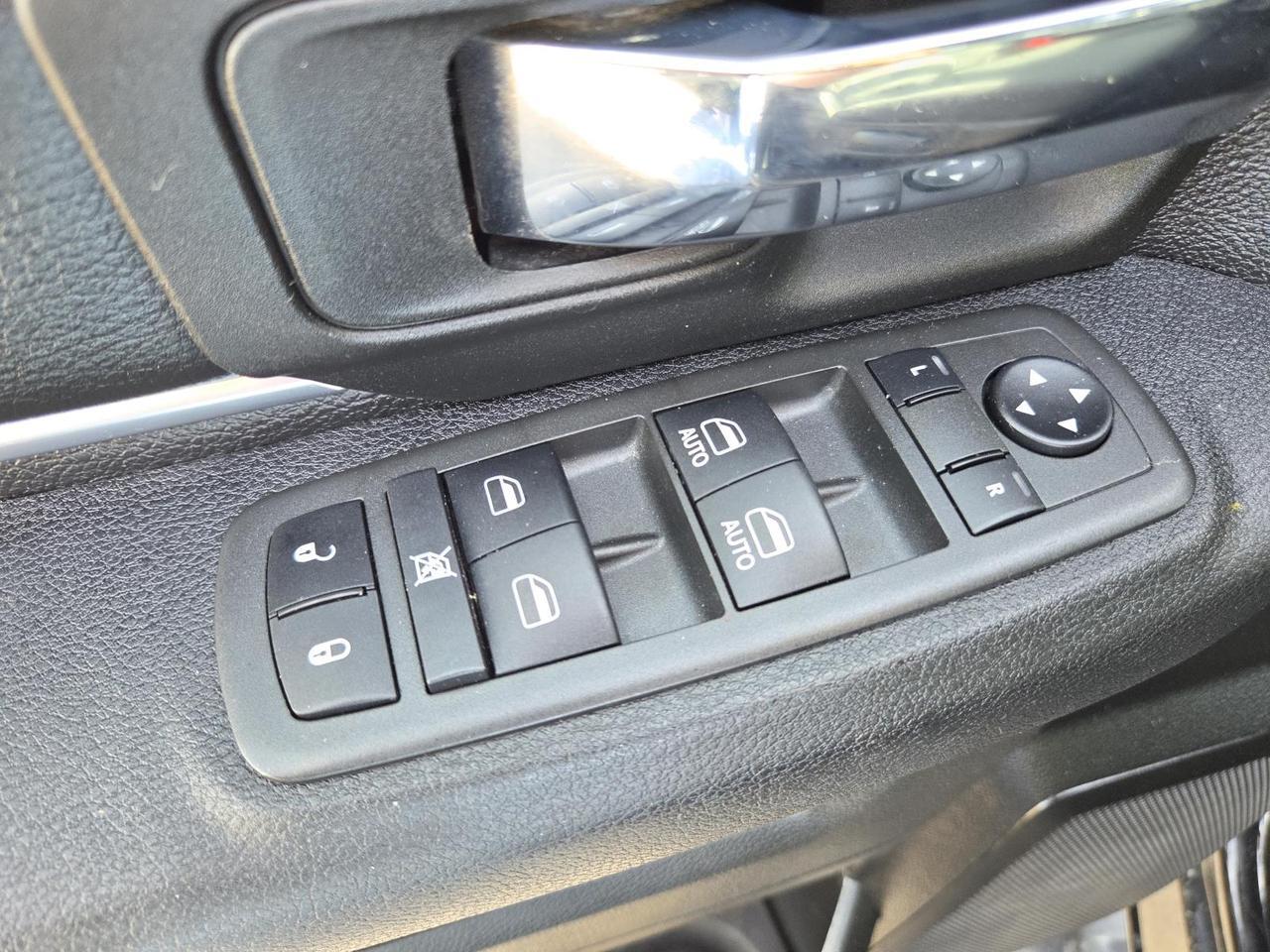 2022 Ram 1500 Classic Warlock 4x4 Crew Cab Beeville TX