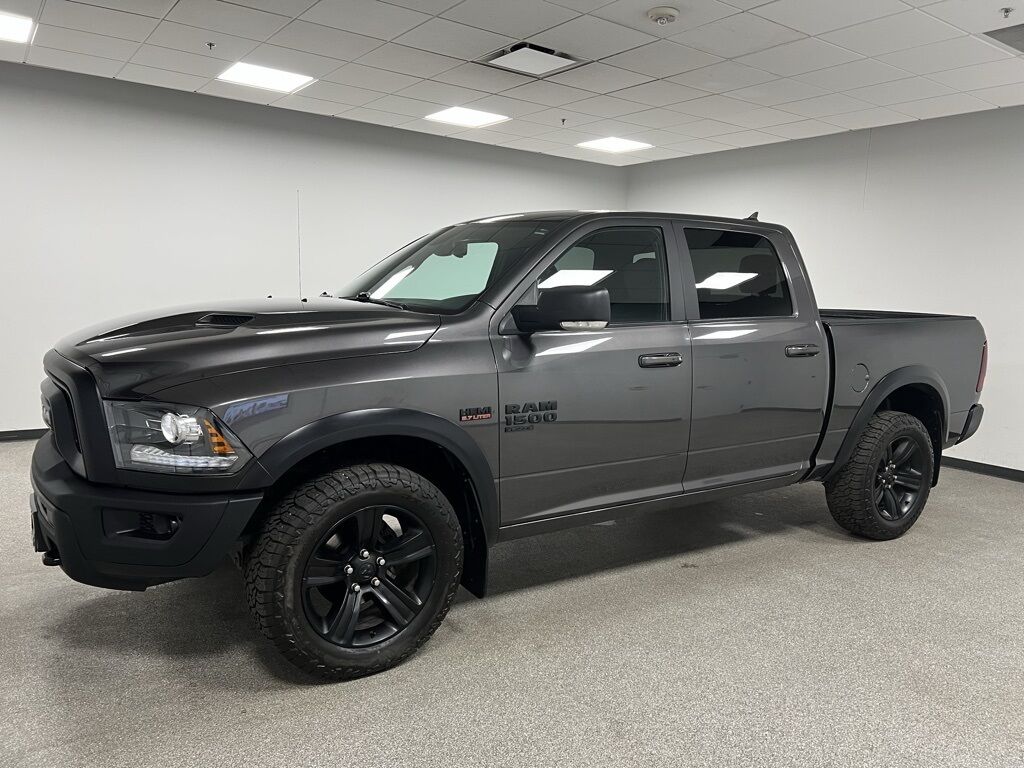 2022 Ram 1500 Classic Warlock photo 5