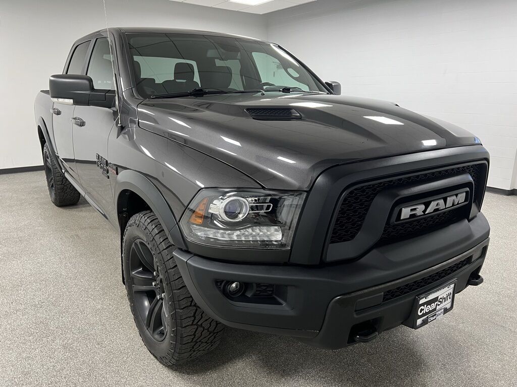 2022 Ram 1500 Classic Warlock photo 2