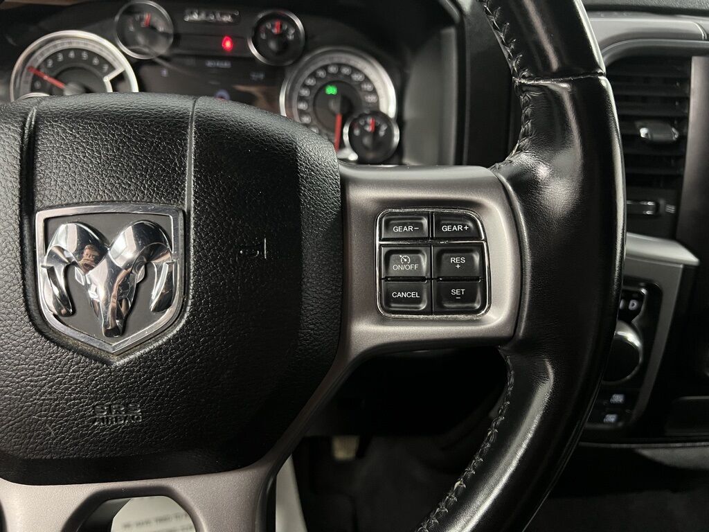 2022 Ram 1500 Classic Warlock photo 29