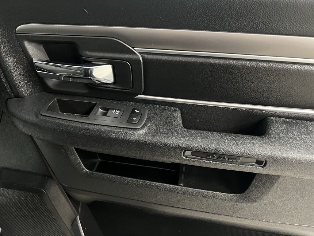 2022 Ram 1500 Classic Warlock photo 50