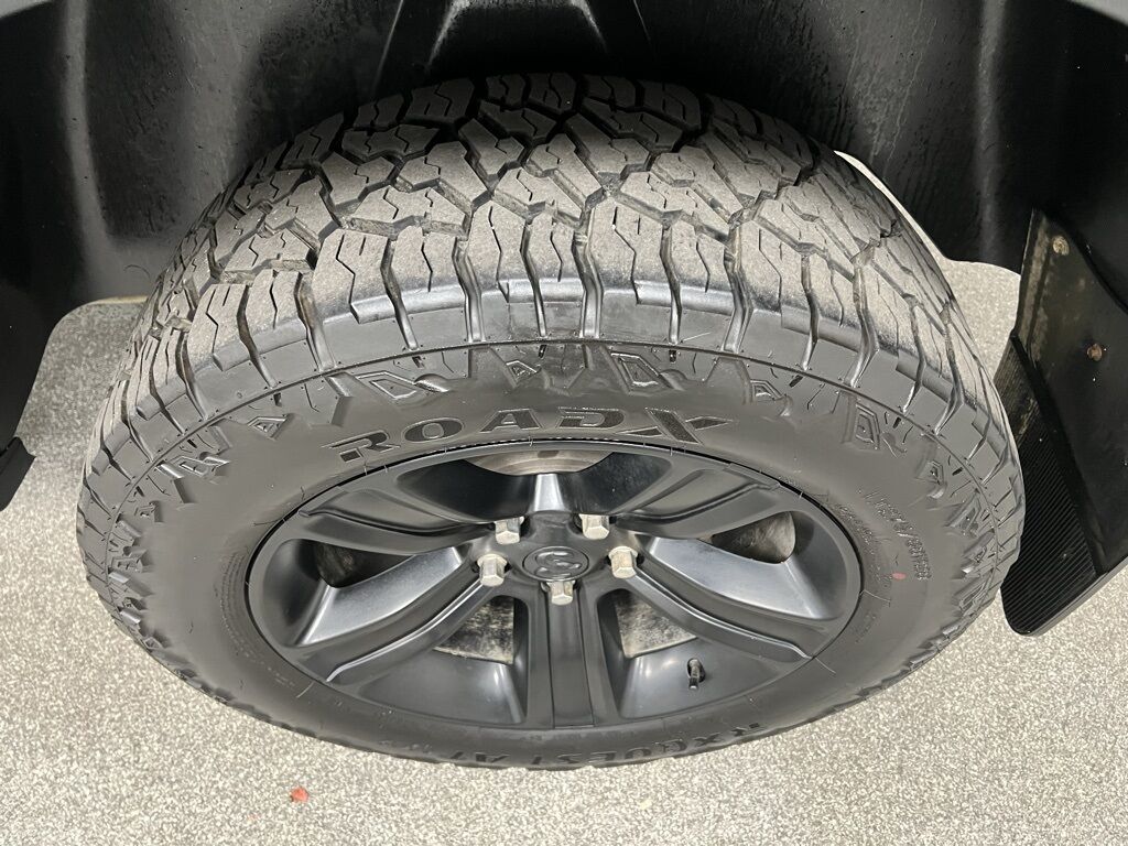 2022 Ram 1500 Classic Warlock photo 17