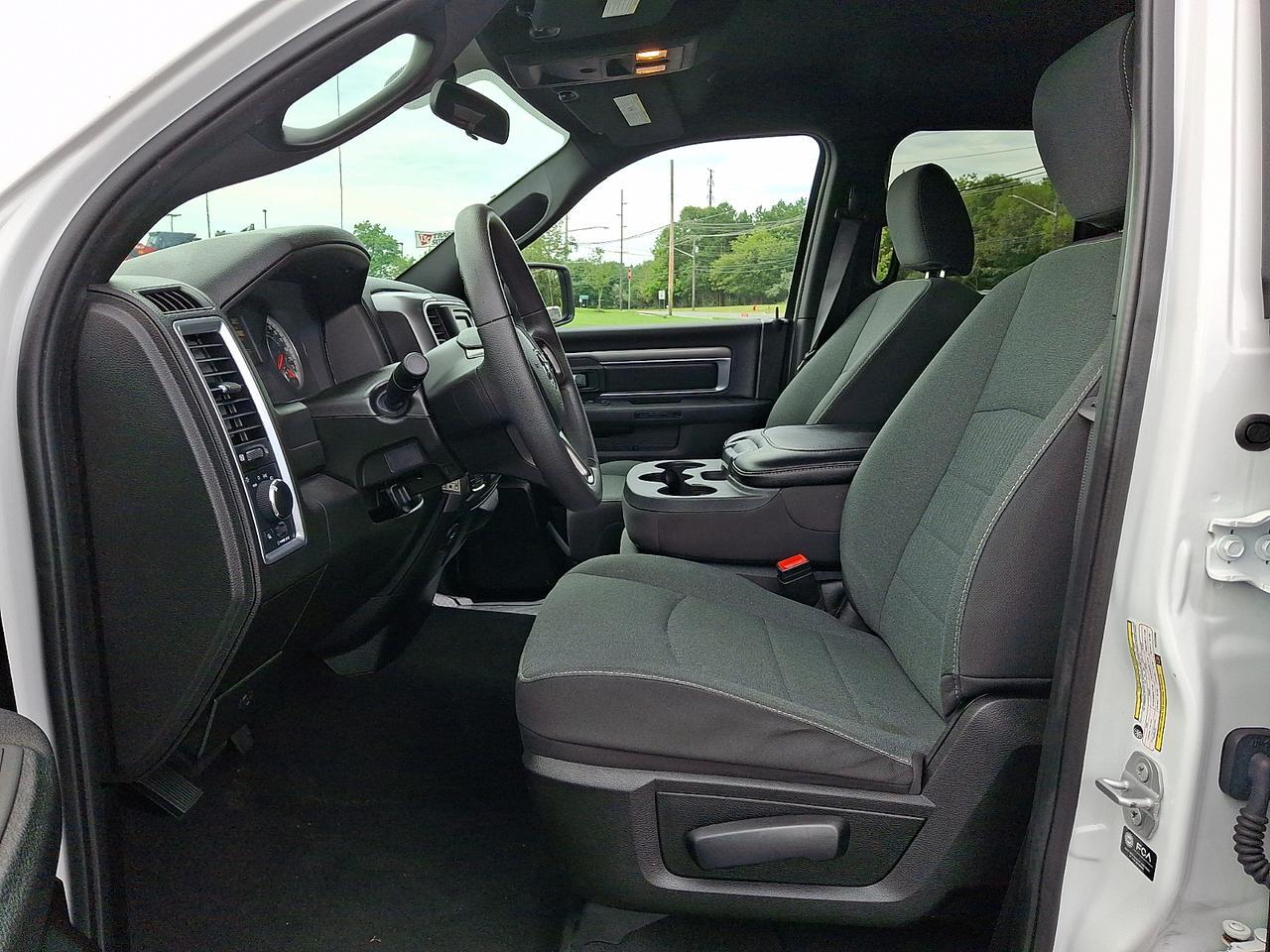 2022 Ram 1500 Classic Warlock Quad Cab 4x4 6'4" Box Vineland NJ
