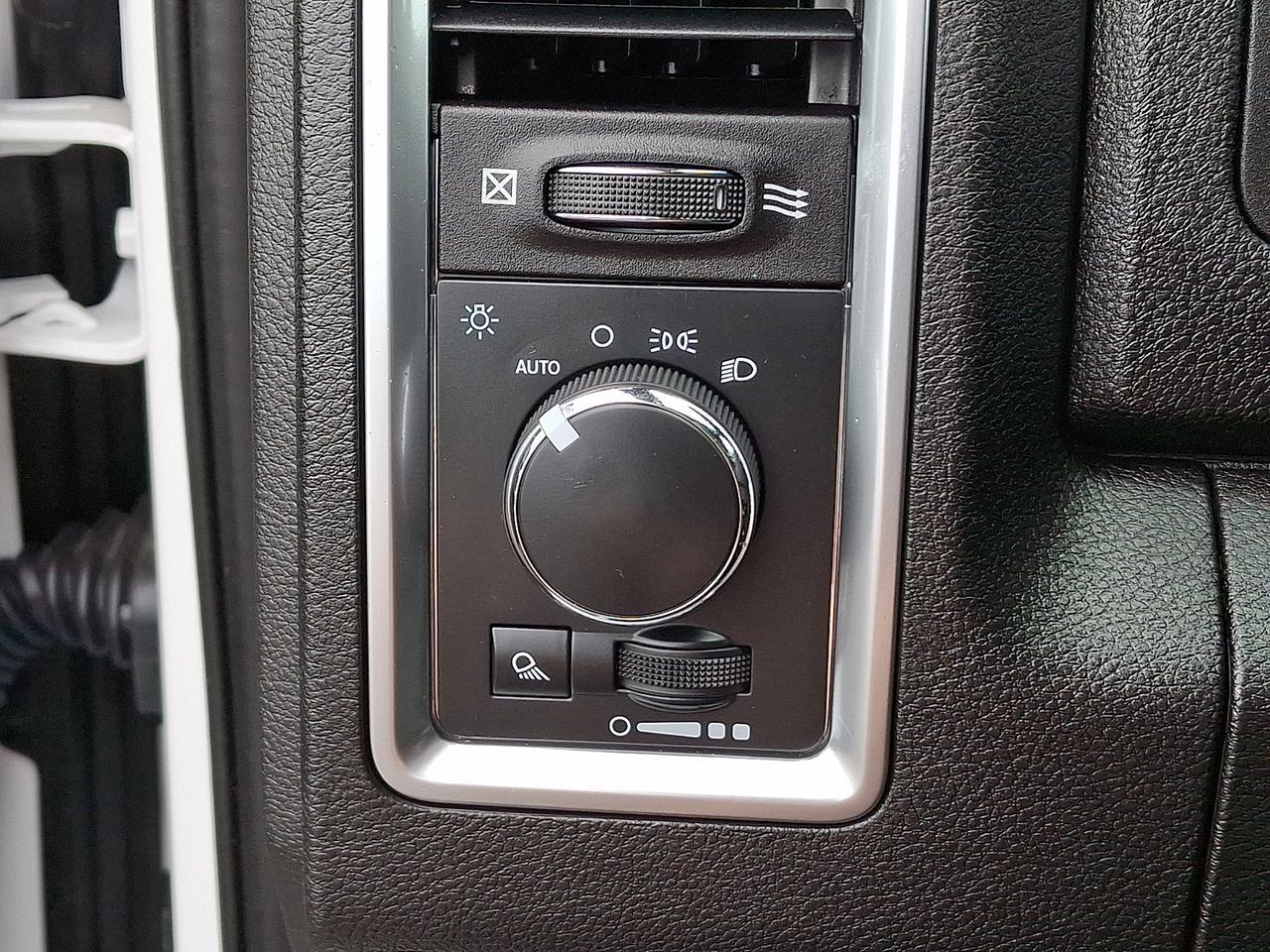 2022 Ram 1500 Classic Warlock Quad Cab 4x4 6'4" Box Vineland NJ