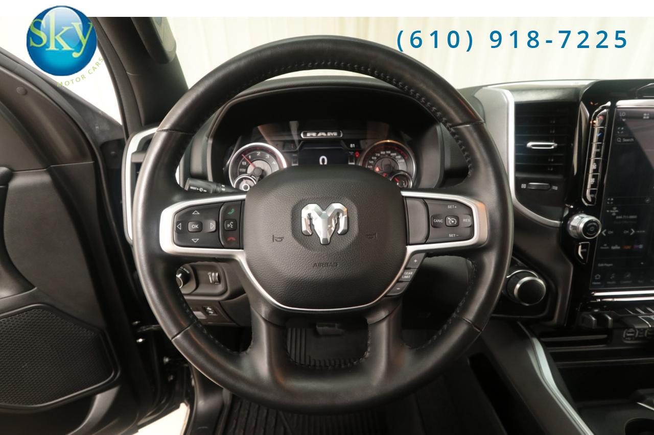 2022 Ram 1500 Crew Cab 4WD Big Horn BLACK WIDOW West Chester PA