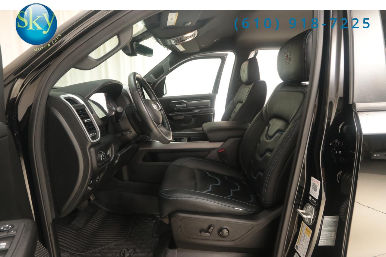 2022 Ram 1500 Crew Cab 4WD Big Horn BLACK WIDOW West Chester PA