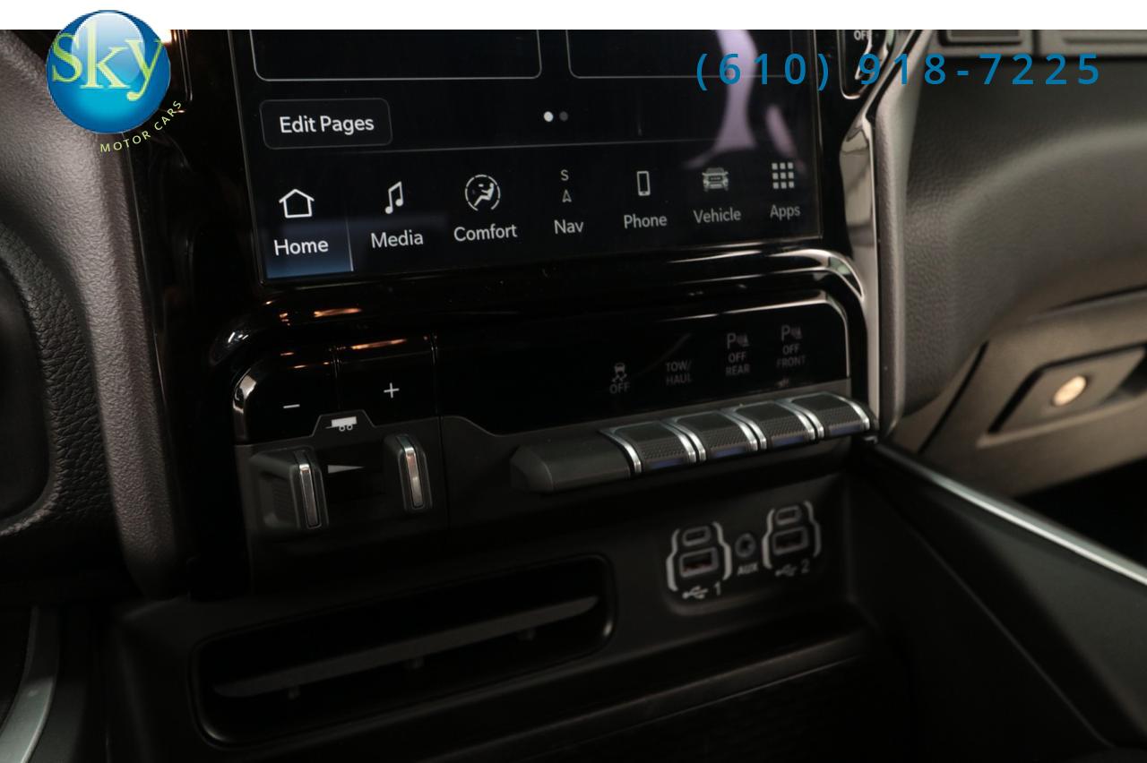 2022 Ram 1500 Crew Cab 4WD Big Horn BLACK WIDOW West Chester PA