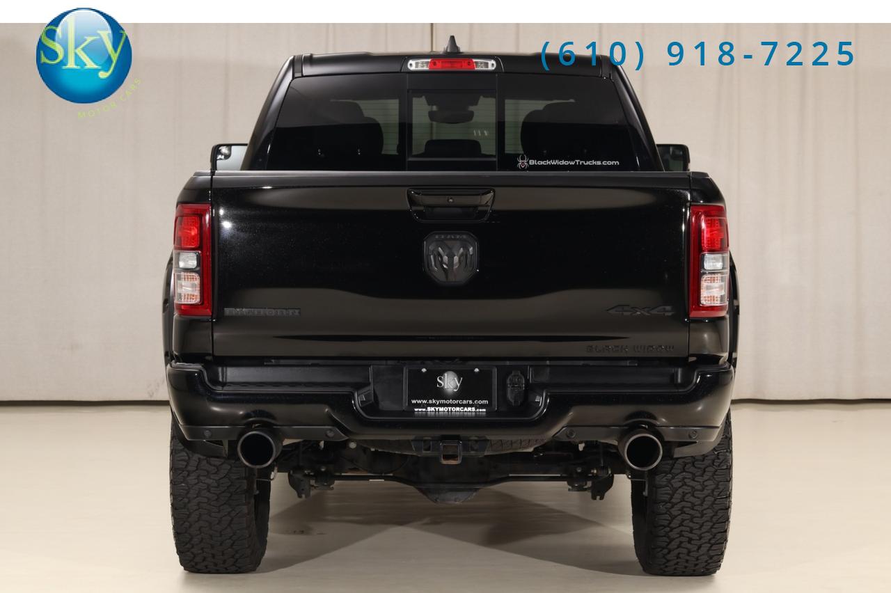 2022 Ram 1500 Crew Cab 4WD Big Horn BLACK WIDOW West Chester PA
