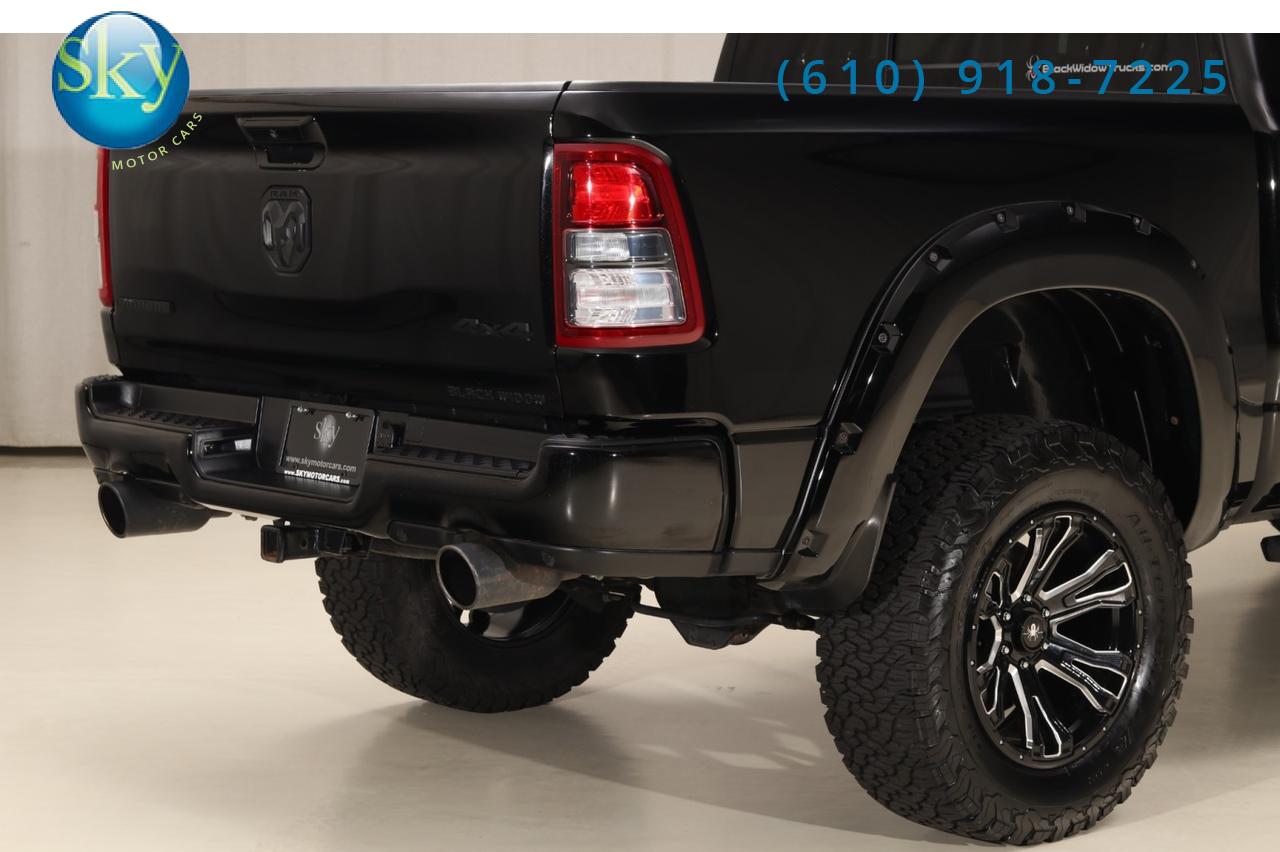 2022 Ram 1500 Crew Cab 4WD Big Horn BLACK WIDOW West Chester PA