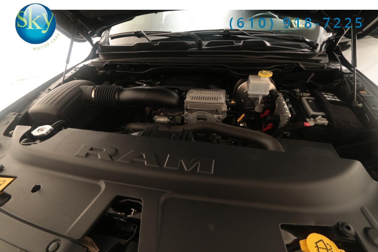 2022 Ram 1500 Crew Cab 4WD Big Horn BLACK WIDOW West Chester PA