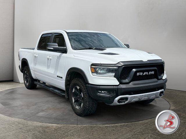 2022 Chevrolet Silverado 1500 LT Trail Boss photo 2