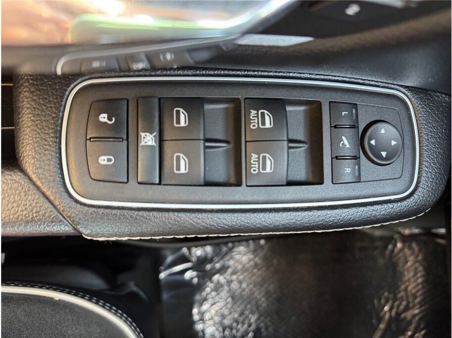 2022 Ram 1500 Crew Cab Laramie Pickup 4D 6 1/3 ft Folsom CA
