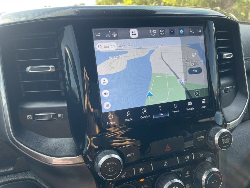 2022 Ram 1500 LARAMIE 2 PKG~NIGHT EDITION~LIFT KIT~POWER RUNNING BOARDS~DUAL P Sarasota FL