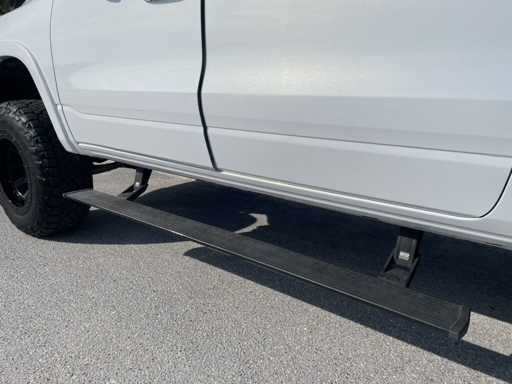 2022 Ram 1500 LARAMIE 2 PKG~NIGHT EDITION~LIFT KIT~POWER RUNNING BOARDS~DUAL P Sarasota FL