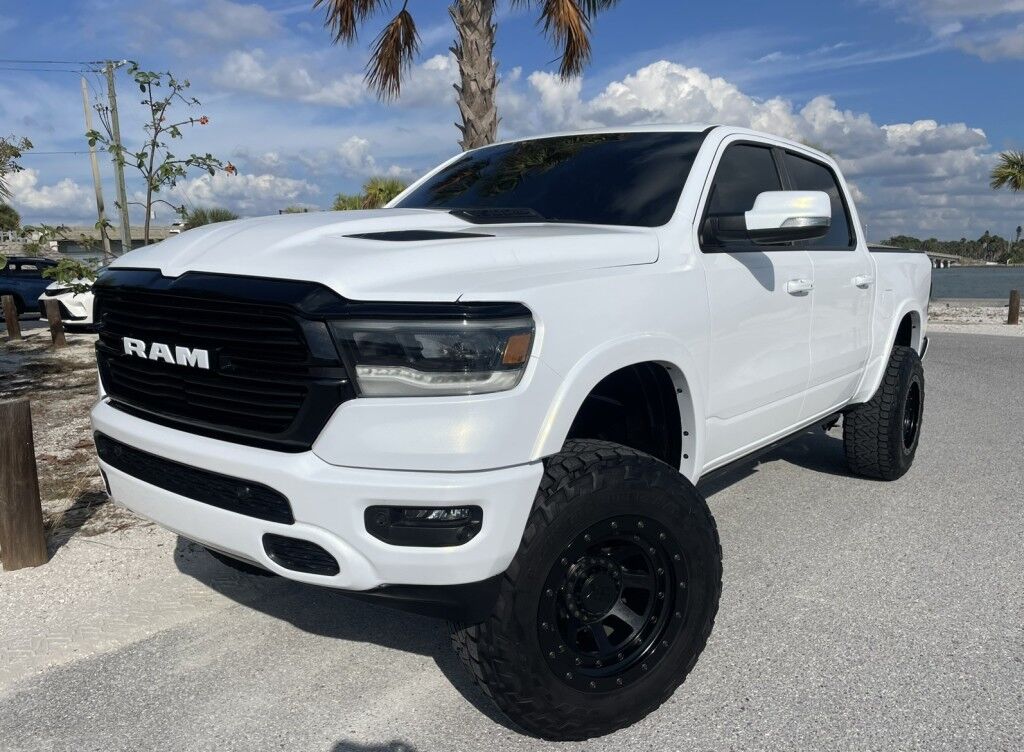 2022 Ram 1500 LARAMIE 2 PKG~NIGHT EDITION~LIFT KIT~POWER RUNNING BOARDS~DUAL P