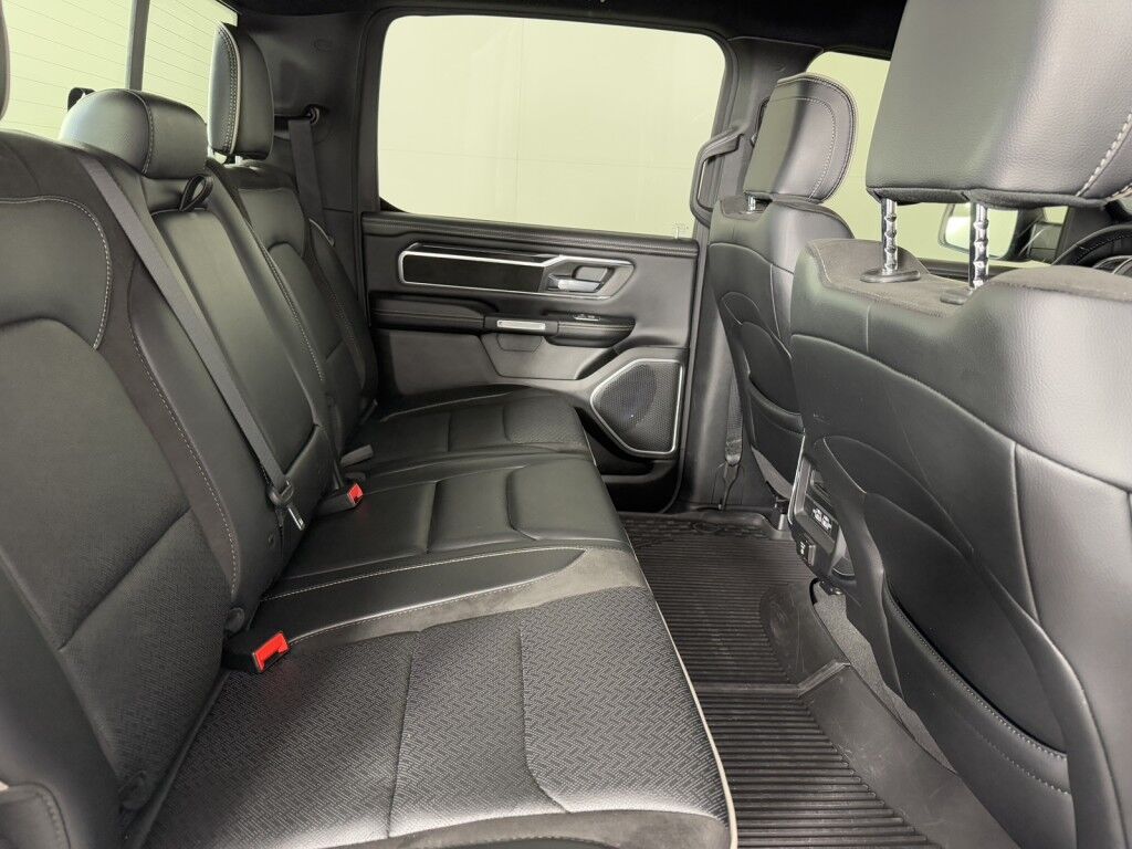 2022 Ram 1500 Laramie 4x4 Crew Cab Sport w/Hemi /Navigation Maumee OH