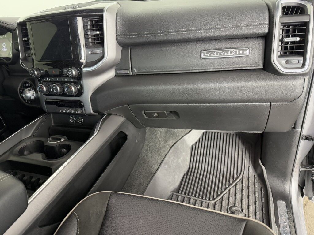 2022 Ram 1500 Laramie 4x4 Crew Cab Sport w/Hemi /Navigation Maumee OH