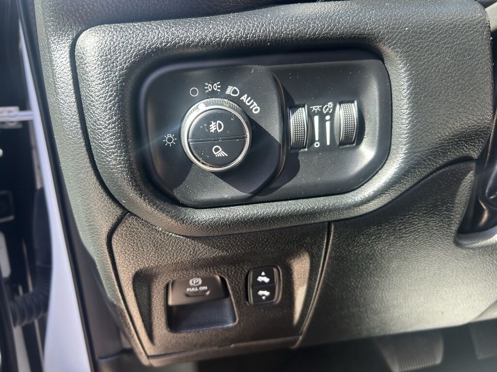 2022 Ram 1500 Laramie Crestwood KY