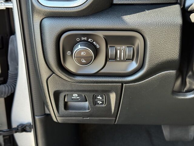2022 Ram 1500 Laramie Crestwood KY
