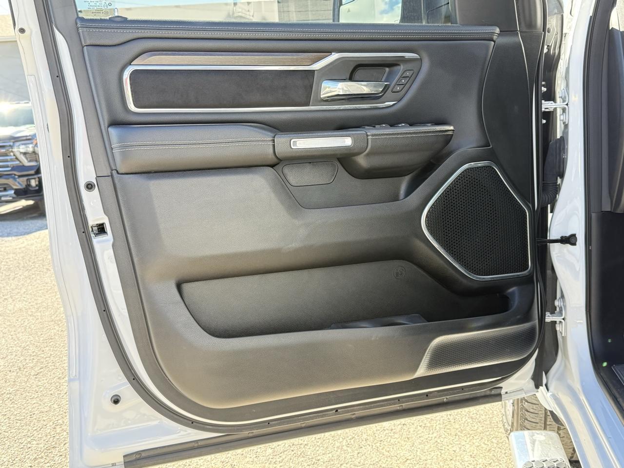 2022 Ram 1500 Laramie Crestwood KY