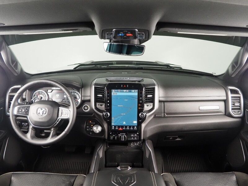 2022 Ram 1500 Laramie Crew Cab 4WD *SPORT APPEARANCE PKG, NAVIGATION, COLLISION ALERT w/BRAKING, BACKUP-CAMERA, COLOR TOUCHSCREEN, LEATHER, CLIMATE SEATS, HEATED STEERING, REMOTE START, TRAILER TOW PKG, 20 INCH WHEELS, HARMAN/KARDON, WIRELESS CHARGING