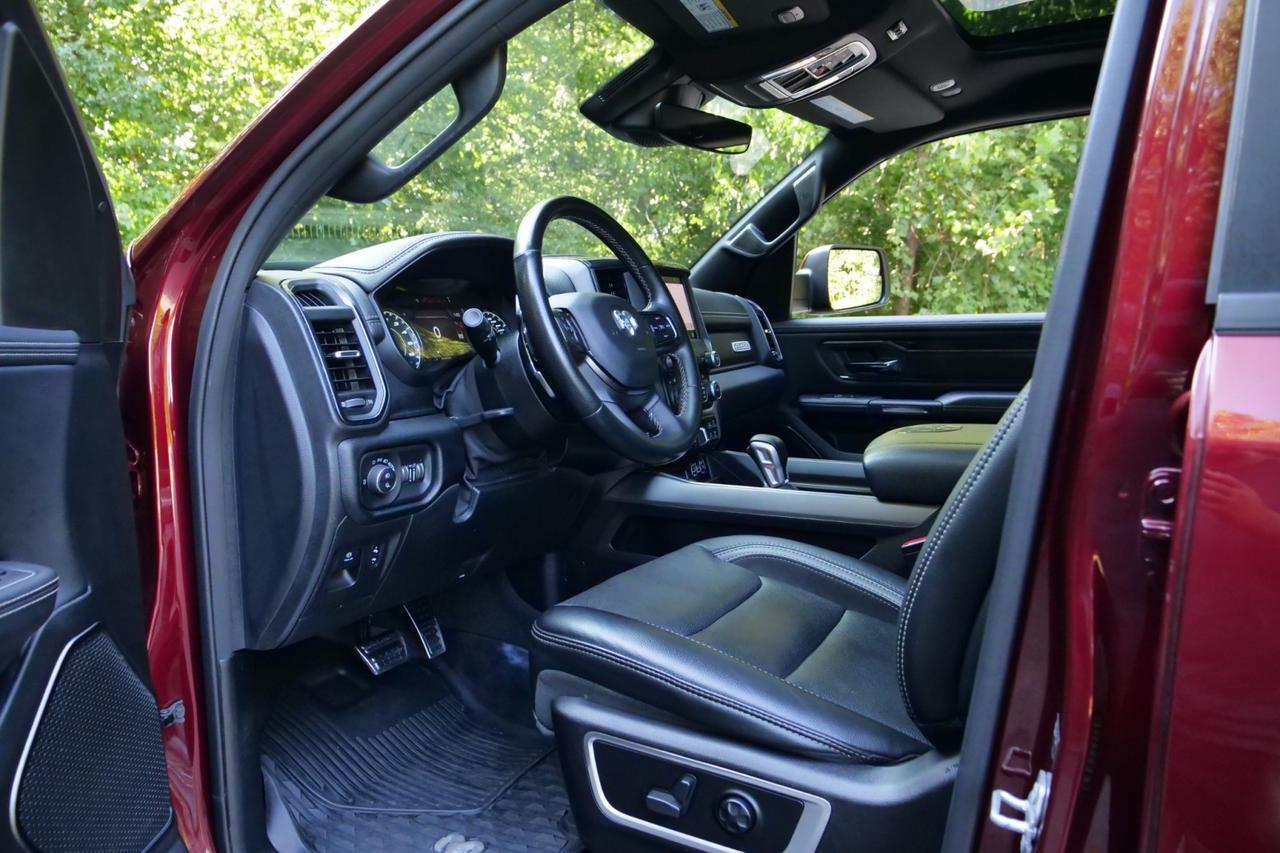 2022 Ram 1500 Laramie G/T 4X4 / Level A Equipment / 5.7 V8 HEMI! High Point NC