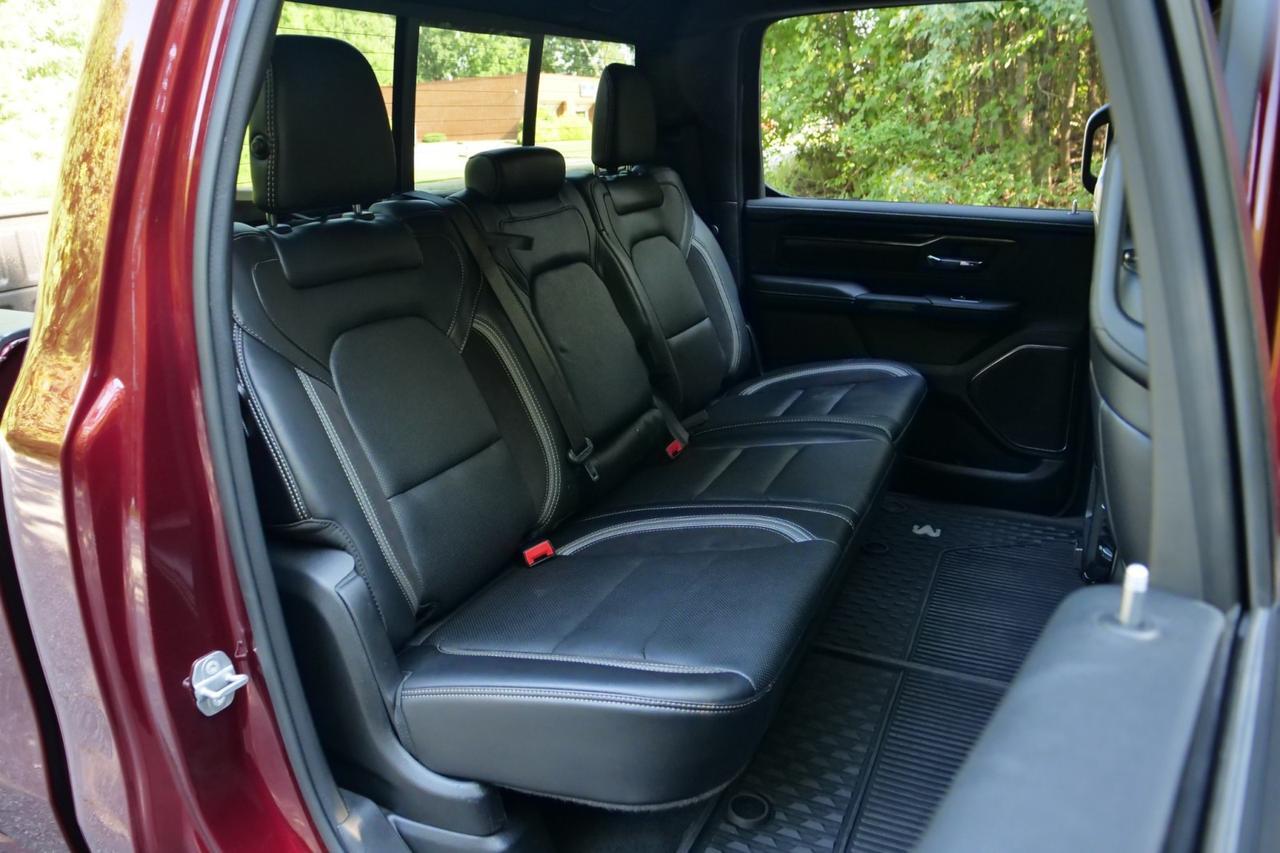 2022 Ram 1500 Laramie G/T 4X4 / Level A Equipment / 5.7 V8 HEMI! High Point NC