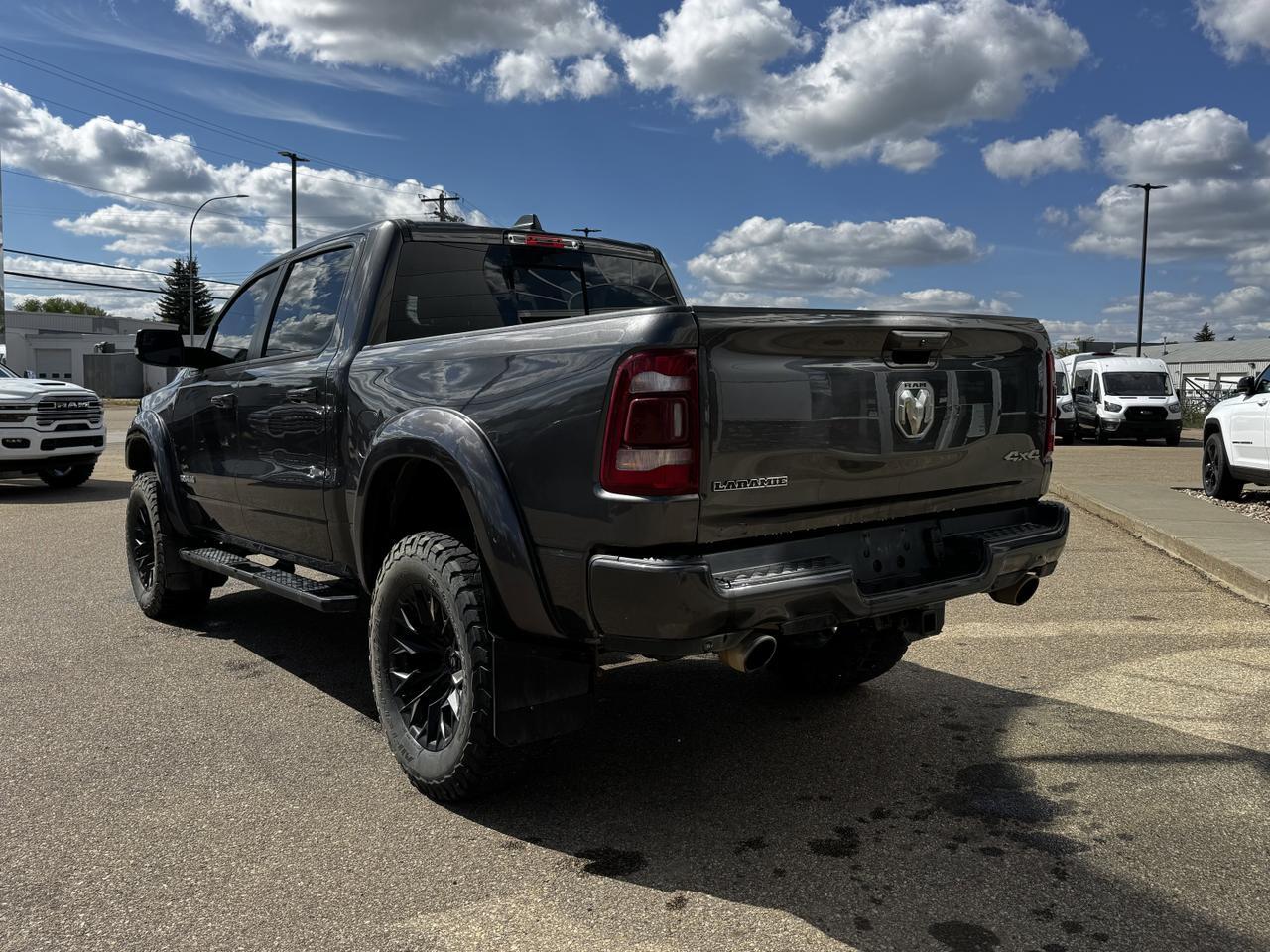 2022 Ram 1500 Laramie Sport Crew Cab 4x4 | HEMI V8 | Rig Ready Ram  | Leather | Backup Camera | Remote Start | NAV Redwater AB