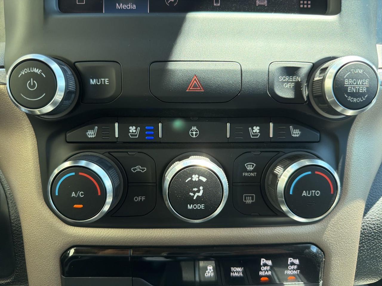 2022 Ram 1500 Laramie Watertown SD