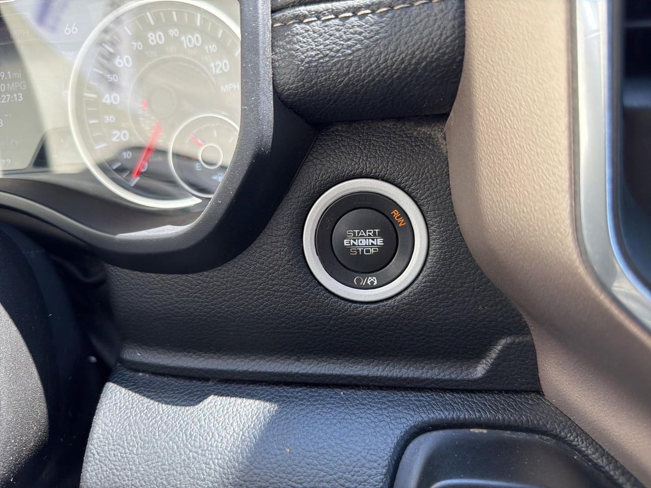 2022 Ram 1500 Laramie Watertown SD