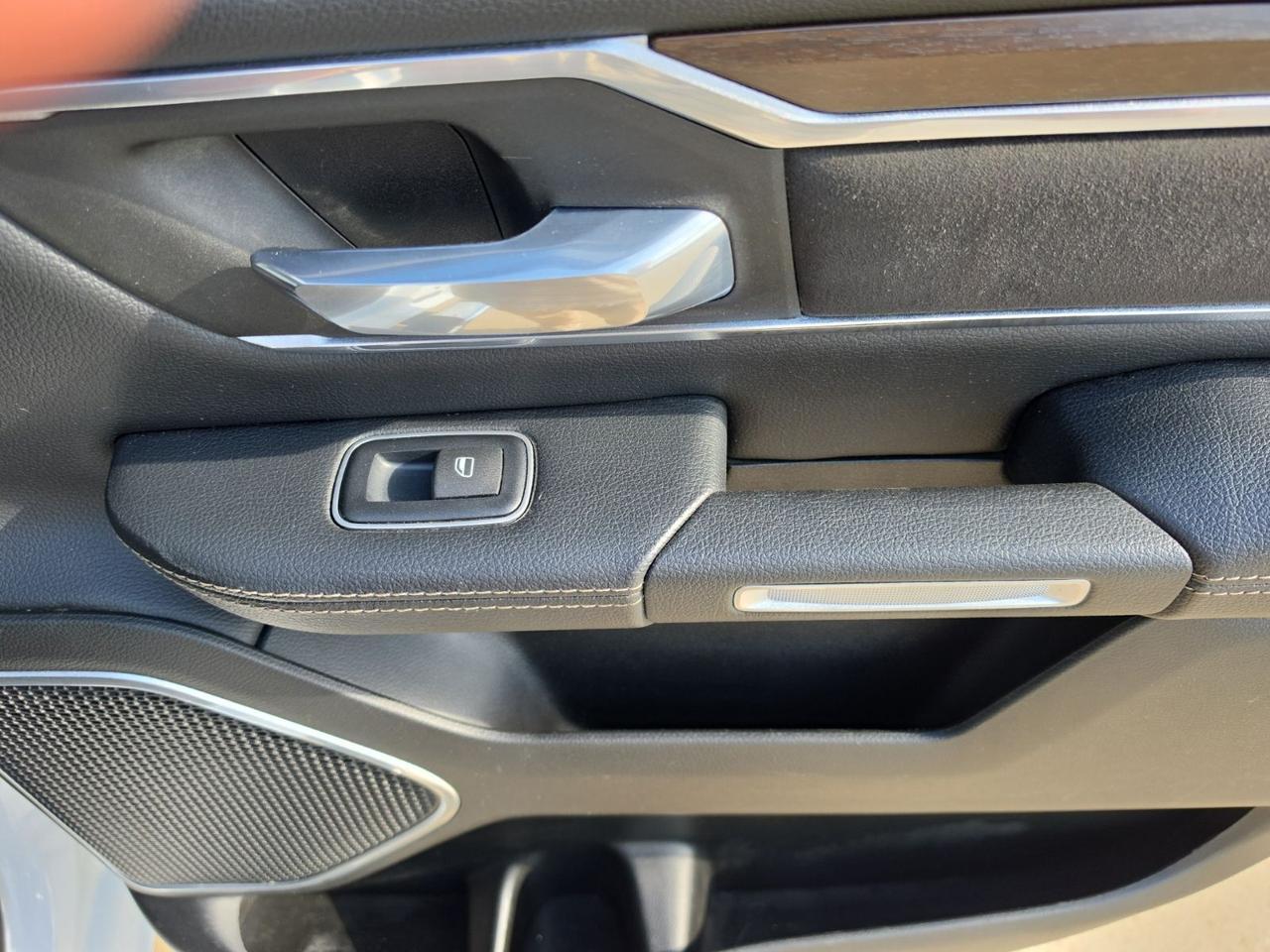 2022 Ram 1500 Laramie Watertown SD