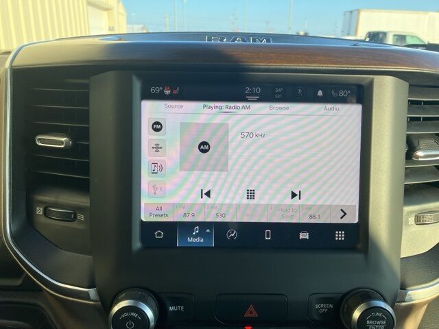 2022 Ram 1500 Laramie Watertown SD