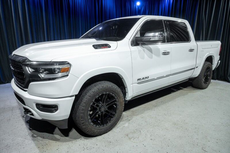 2022 Ram 1500 Limited 4x4 Crew Cab 5'7" Box Pickup Truck
