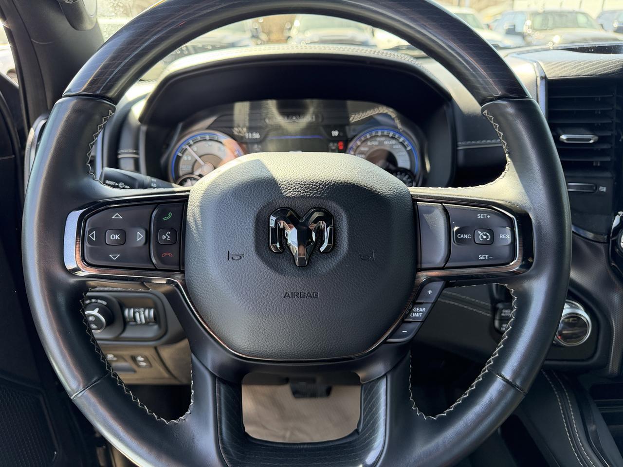 2022 Ram 1500 Limited Crew Cab 4x4 | Low KMs | V8 HEMI | 12IN Touchscreen | NAV | Leather | Heated Vented Seats Redwater AB