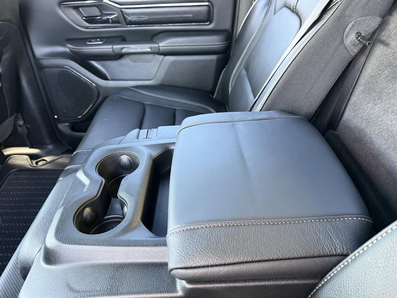 2022 Ram 1500 Limited Crew Cab 4x4 | Low KMs | V8 HEMI | 12IN Touchscreen | NAV | Leather | Heated Vented Seats Redwater AB