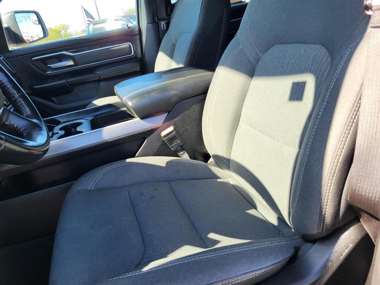 2022 Ram 1500 Lone Star 4x4 Crew Cab 5&apos;7 Box Beeville TX