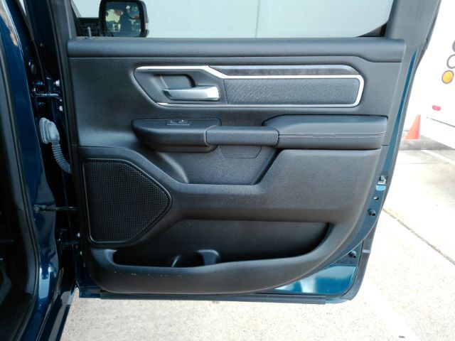 2022 Ram 1500 Lone Star Crew Cab 4x2 5'7 Box Plano TX