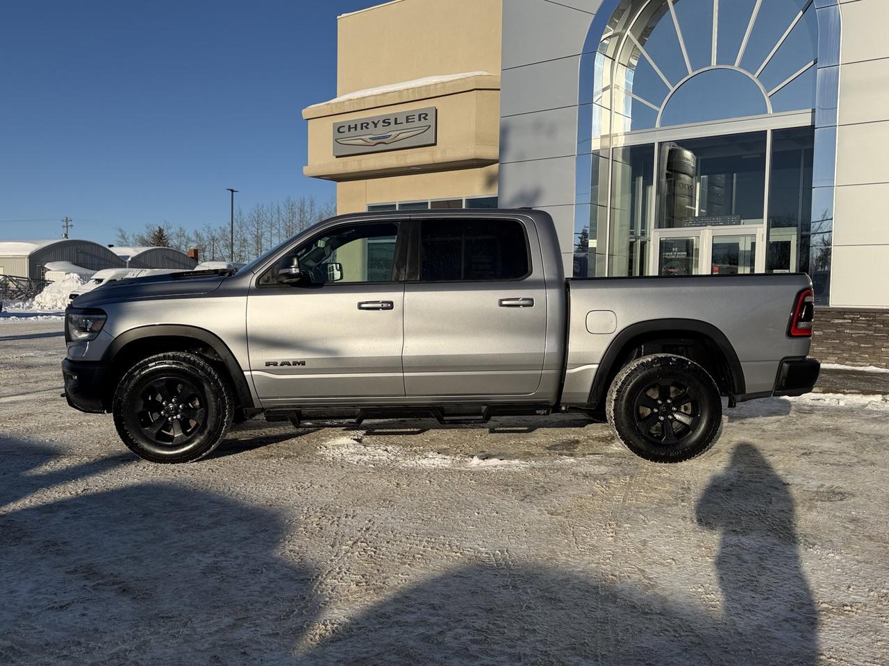2022 Ram 1500 Rebel | Eco Diesel | 12" Screen | Leather | Heated Seats | Tow Package | Box Liner | Night Edition Redwater AB