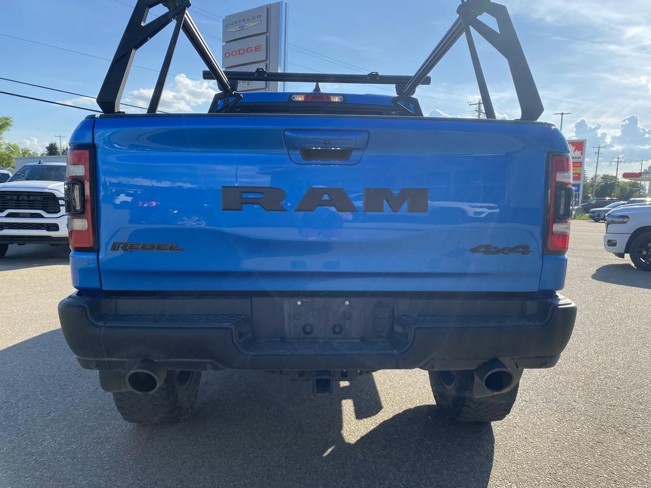 2022 Ram 1500 Rebel Crew Cab 4x4 | Low KMs | HEMI V8 | Remote Start | NAV | Backup Camera Redwater AB