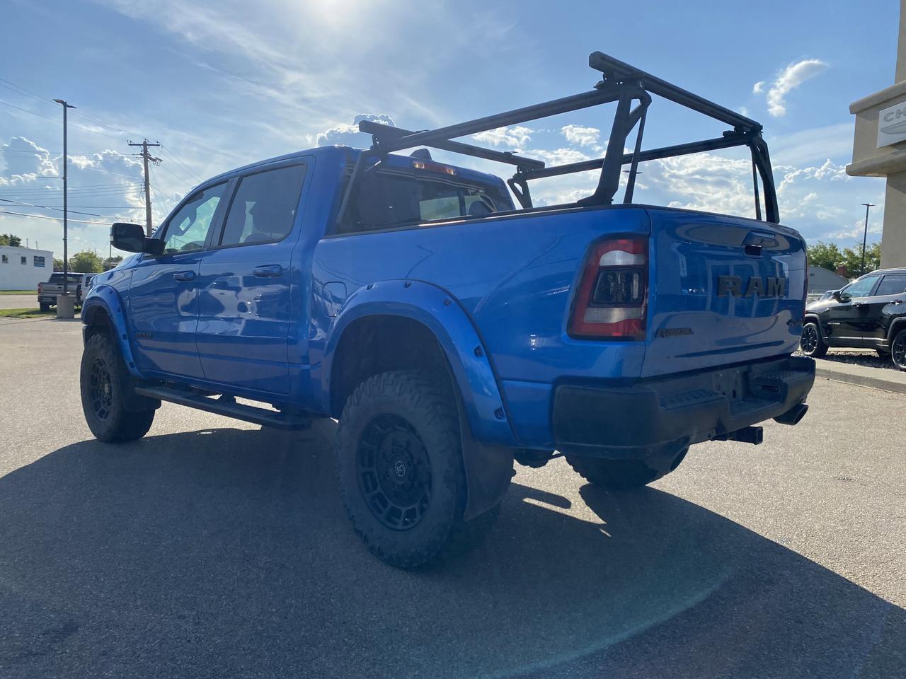 2022 Ram 1500 Rebel Crew Cab 4x4 | Low KMs | HEMI V8 | Remote Start | NAV | Backup Camera Redwater AB