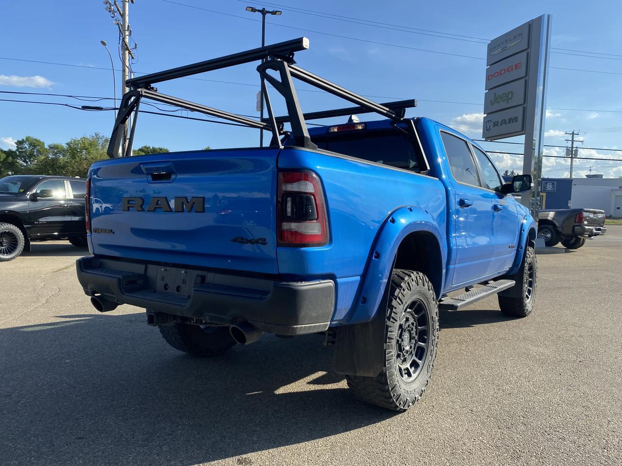 2022 Ram 1500 Rebel Crew Cab 4x4 | Low KMs | HEMI V8 | Remote Start | NAV | Backup Camera Redwater AB