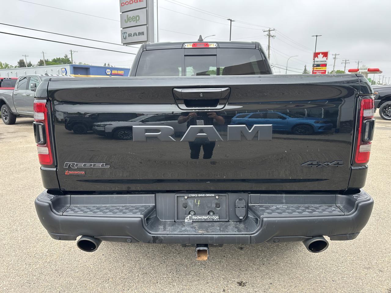 2022 Ram 1500 Rebel Crew Cab 4x4 | V8 HEMI | Heated Seats | NAV | 12IN Touchscreen | Backup Camera | Towing Redwater AB