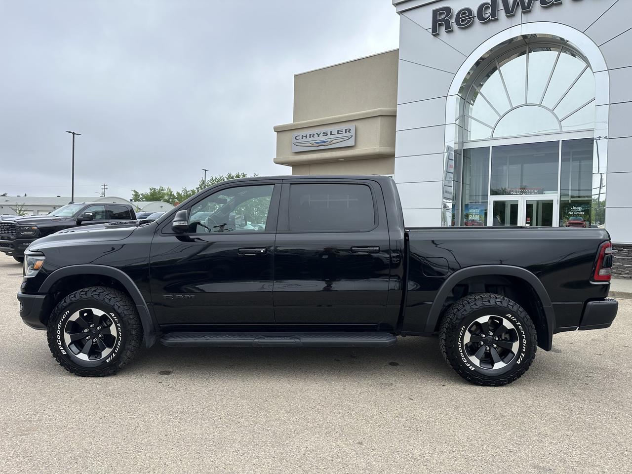 2022 Ram 1500 Rebel Crew Cab 4x4 | V8 HEMI | Heated Seats | NAV | 12IN Touchscreen | Backup Camera | Towing Redwater AB