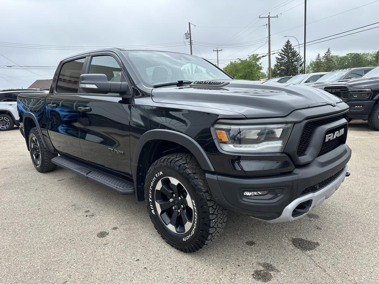 2022 Ram 1500 Rebel Crew Cab 4x4 | V8 HEMI | Heated Seats | NAV | 12IN Touchscreen | Backup Camera | Towing Redwater AB