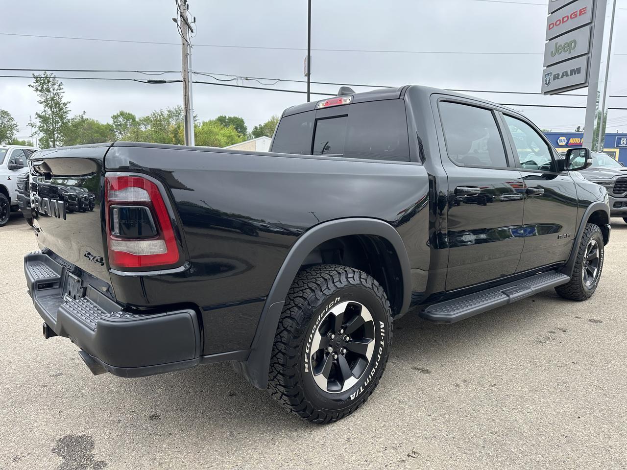 2022 Ram 1500 Rebel Crew Cab 4x4 | V8 HEMI | Heated Seats | NAV | 12IN Touchscreen | Backup Camera | Towing Redwater AB
