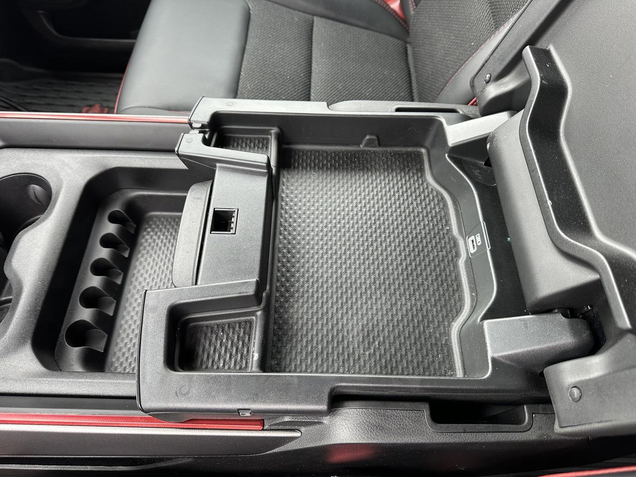 2022 Ram 1500 Rebel Crew Cab 4x4 | V8 HEMI | Heated Seats | NAV | 12IN Touchscreen | Backup Camera | Towing Redwater AB