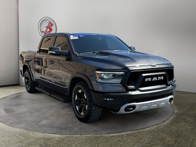 2017 Toyota Tundra Platinum photo 3