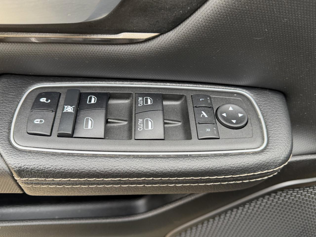 2022 Ram 1500 Sport Crew Cab 4x4 | HEMI V8 | Backup Camera | Remote Start | NAV Redwater AB